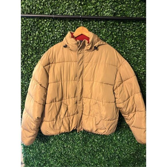 Urban Outfitters Cropped Tan Puffer Jacket Sz Large - Picture 2 of 8